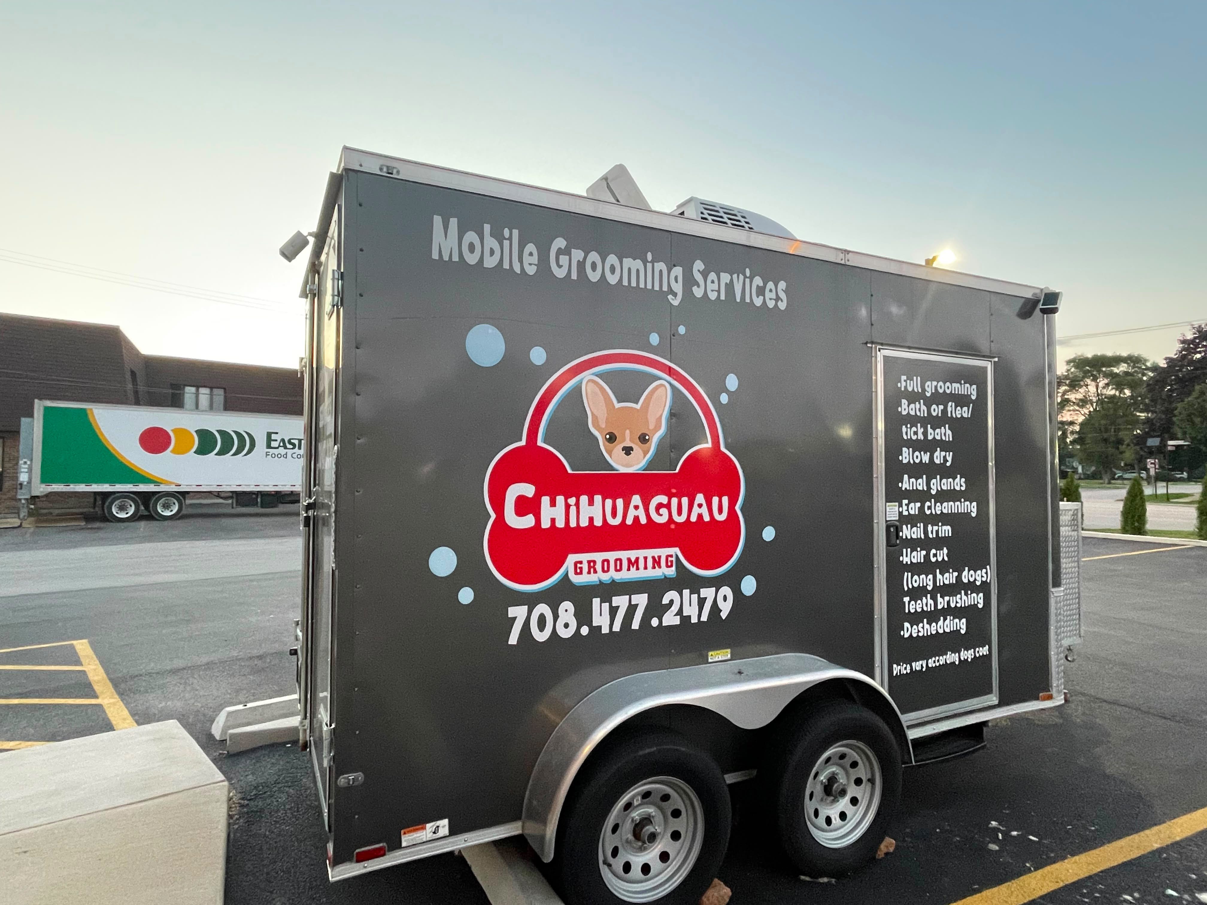 Chihuaguau mobile grooming trailer